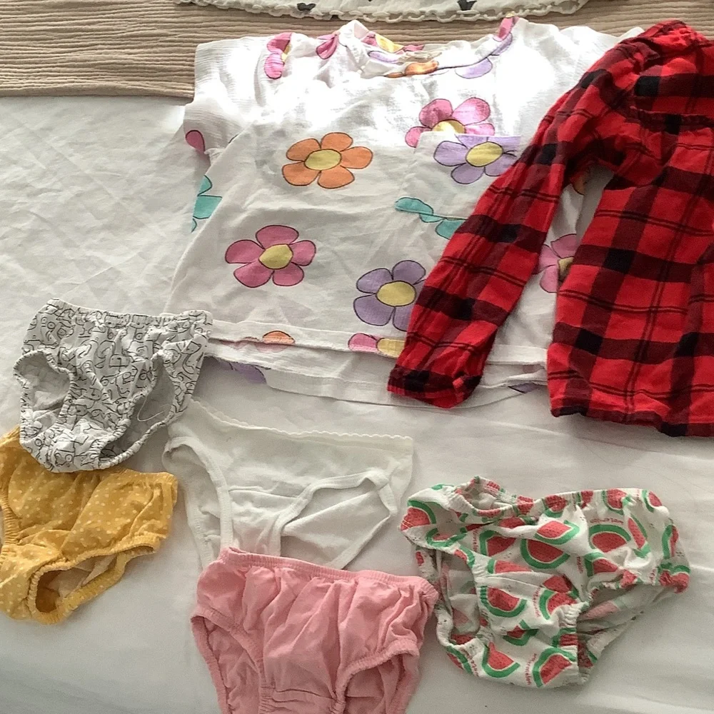 Old Navy Multi-Print Girls Pajama Tops & Mix - Red Plaid, White Hearts, Floral